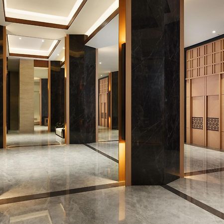 Hotel Santika Blitar Exteriör bild